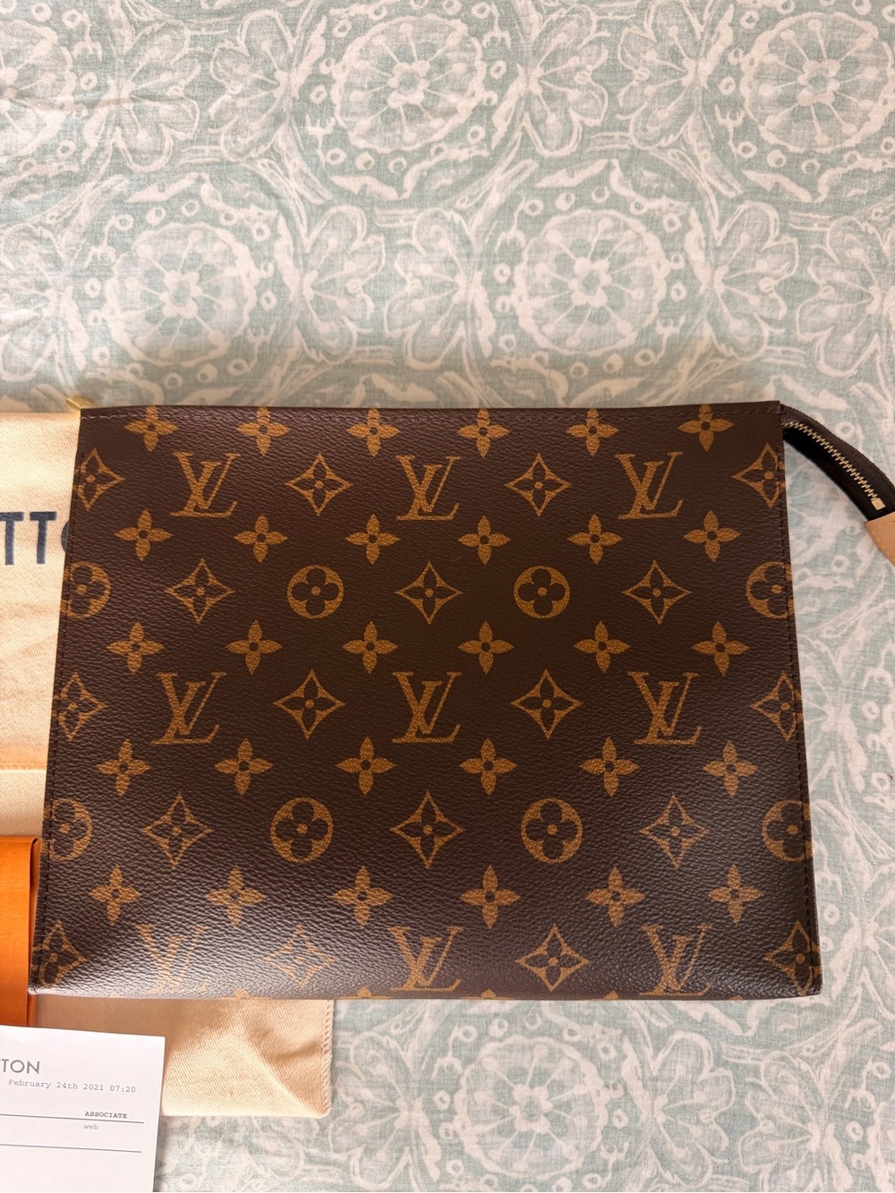 Louis Vuitton Monogram Toiletry 26 Pouch